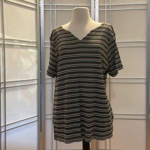 Brown & Black Striped Short Sleeved Top - Size 14/16 - V- Neck